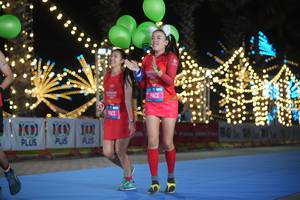 BIB: 1010, 1000
                            <button type="button" onclick="openModal(21551219)" class="btn btn-primary btn-sm float-right btn-popup" data-toggle="modal" data-target=".modal-high-quality">
                        <i class="fas fa-shopping-cart"></i> Add to Cart
                    </button>
                                            <button type="button" onclick="isThisMe(21551219, true)" class="btn btn-success btn-sm float-right btn-popup btn-isme hidden" data-toggle="tooltip" data-placement="bottom" title="นี่คือรูปของคุณใช่ไหม คลิกที่นี่เพื่อเอาเข้าอัลบั้ม">
                        <i class="fas fa-plus"></i> Add to album
                    </button>
                    <button type="button" onclick="isThisMe(21551219, false)" class="btn btn-warning btn-sm float-right btn-popup btn-isnotme hidden">
                        <i class="fas fa-ban"></i> Remove from album
                    </button>